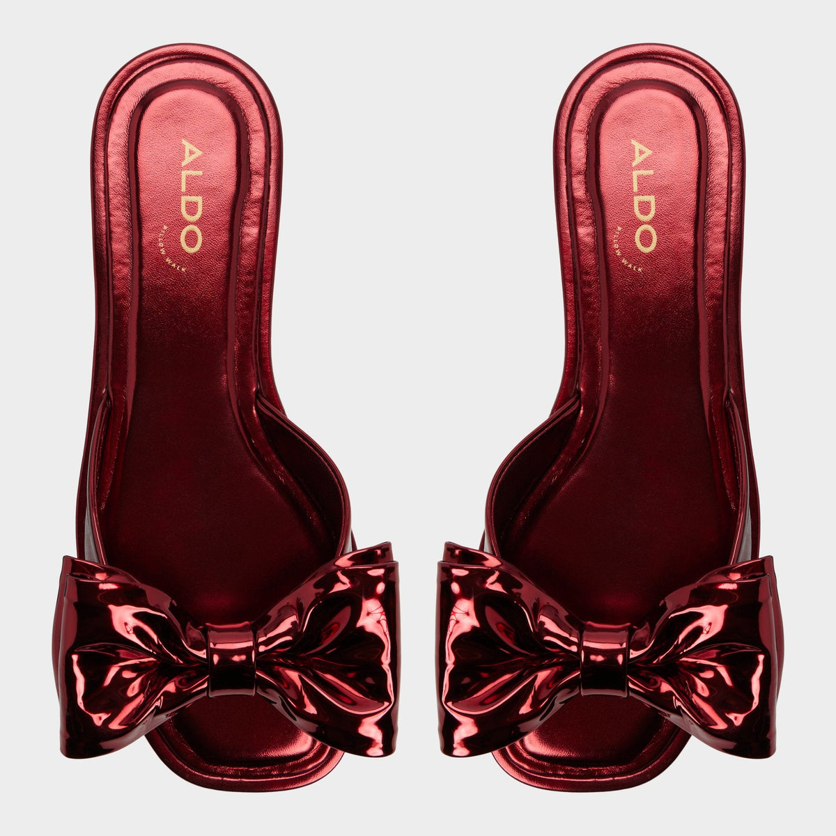 Bowetta in Medium Red - Slide sandal | Aldo