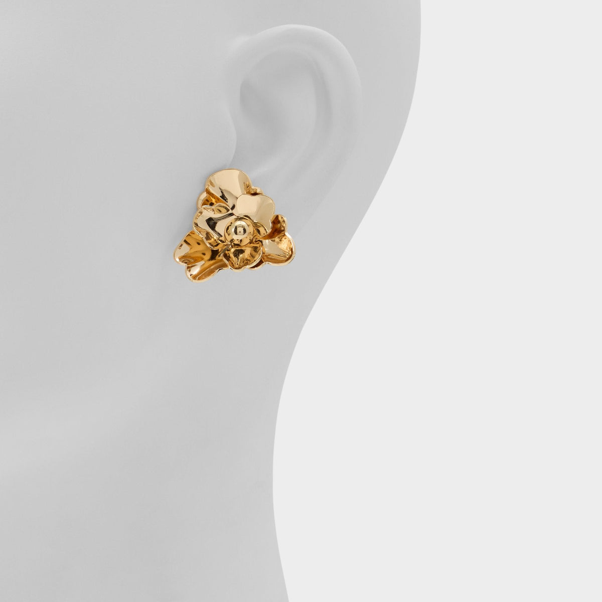 Luccyymini in Gold - Statement earrings | Aldo
