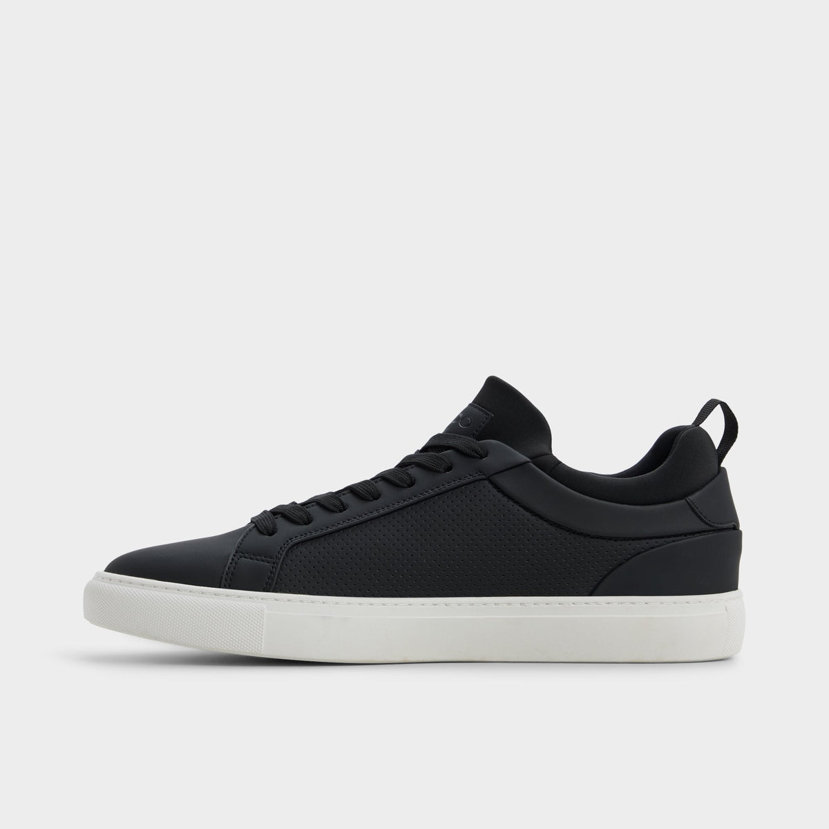Xavier in Black 14204478 - Low top sneaker | Aldo