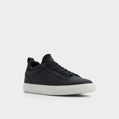 Xavier in Black 14204478 - Low top sneaker | Aldo