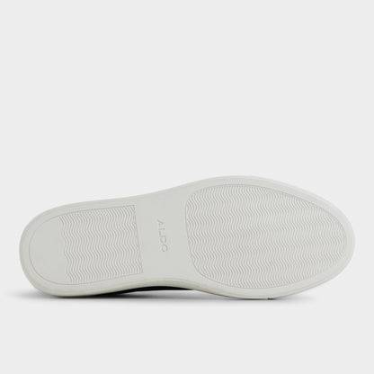 Xavier in Black 14204478 - Low top sneaker | Aldo