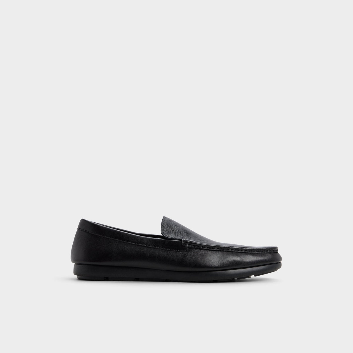 Zigosh in Black - Driving shoe | Aldo