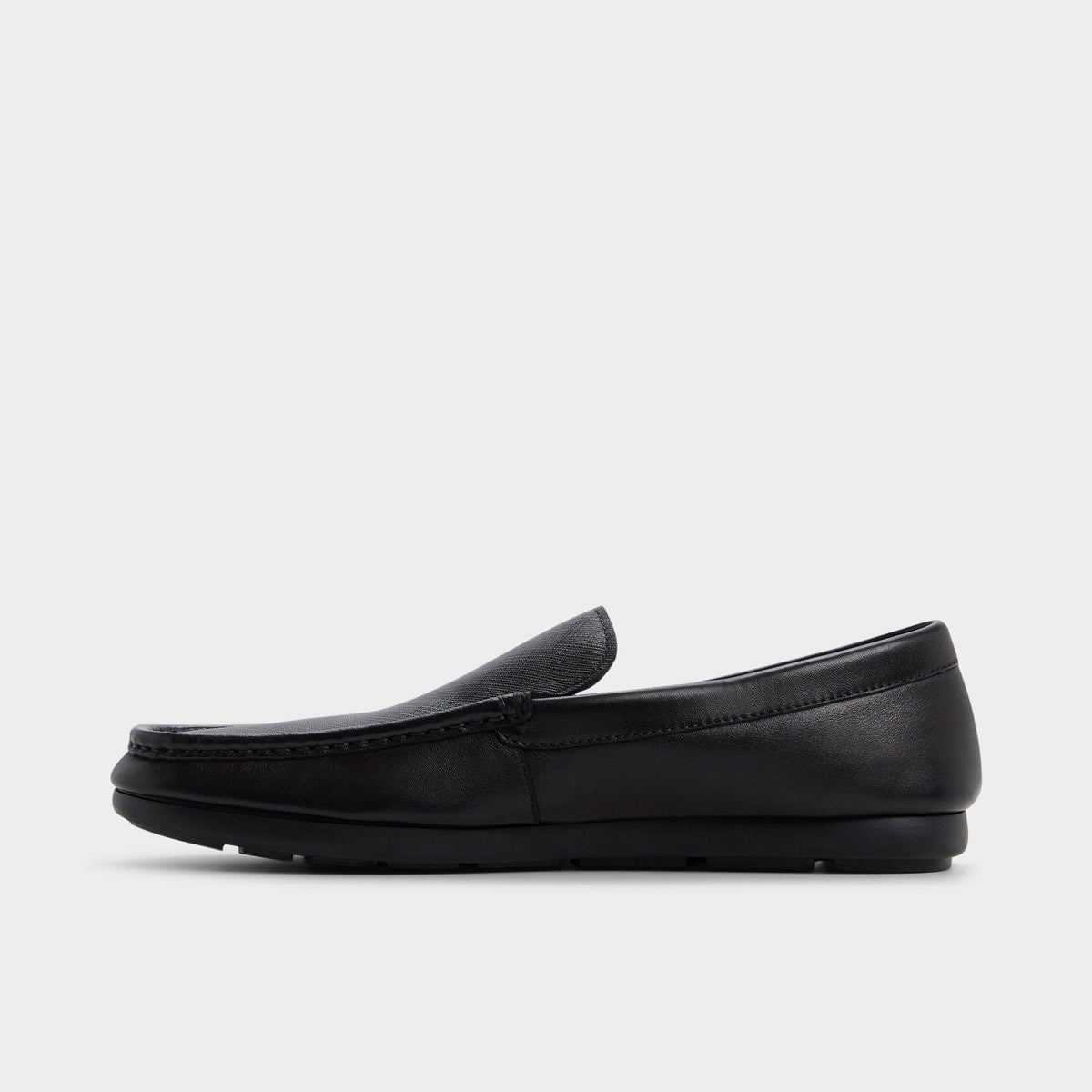Zigosh in Black - Driving shoe | Aldo