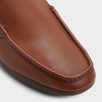 Zigosh in Cognac - Driving shoe | Aldo