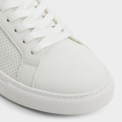 Xavier in White 14204477 - Low top sneaker | Aldo