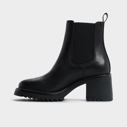 Anneliese in Black - Chelsea boot, Lug sole | Aldo