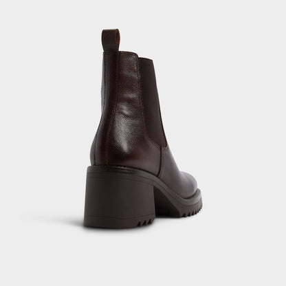 Anneliese in Medium Brown - Chelsea boot, Lug sole | Aldo