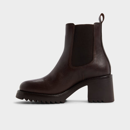 Anneliese in Medium Brown - Chelsea boot, Lug sole | Aldo