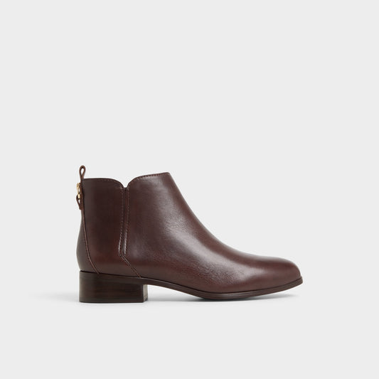 Verity in Dark Brown - Chelsea boot, Block heel | Aldo