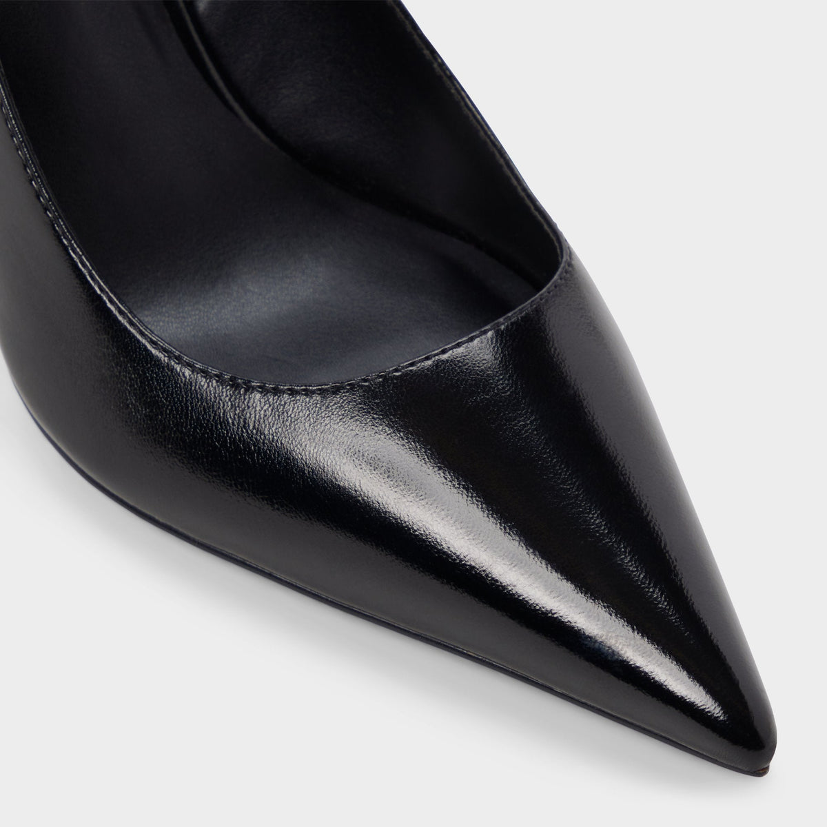 Syliaa in Open Black - Slingback heel | Aldo