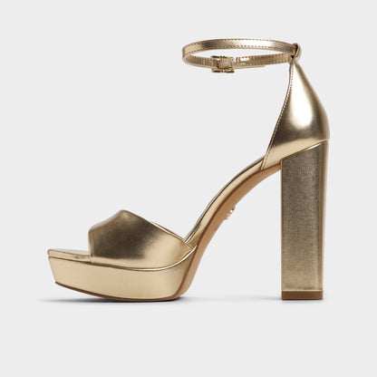 Enaegyn 2.0 in Gold - Strappy heeled sandal, Platform | Aldo
