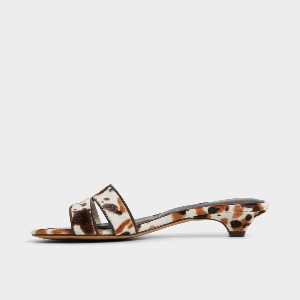 Scarletta White/Black Women's Heeled mules - Heeled mule, Kitten heel | Aldo