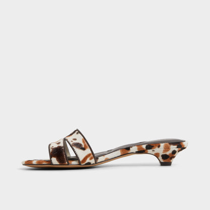 Scarletta White/Black Women's Heeled mules - Heeled mule, Kitten heel | Aldo