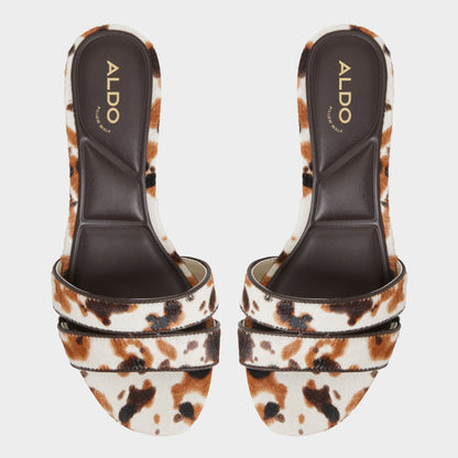 Scarletta White/Black Women's Heeled mules - Heeled mule, Kitten heel | Aldo