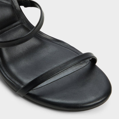 Avelinda in Black - Heeled mule | Aldo