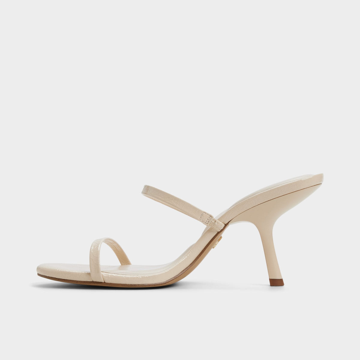 Avelinda in Cream - Heeled mule | Aldo