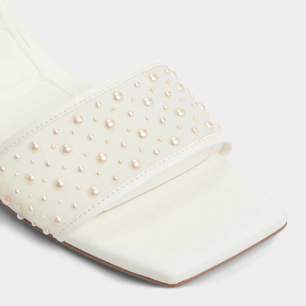 Pearlia White Women's Heeled mules - Heeled mule | Aldo
