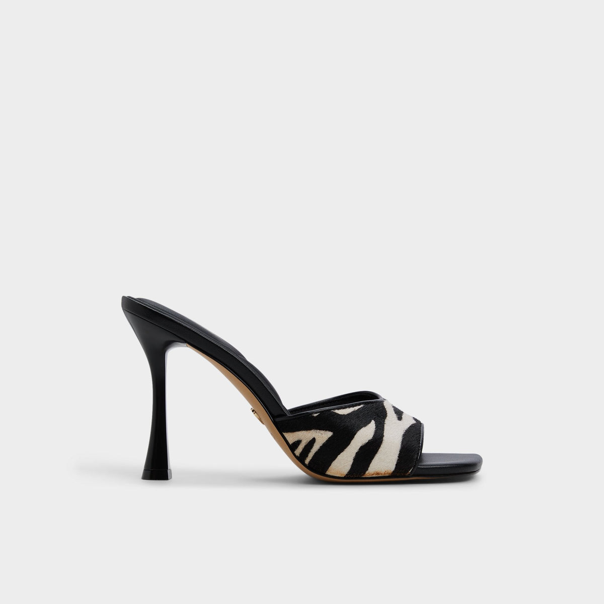 Evadalia White/Black Women's Heeled mules - Heeled mule | Aldo