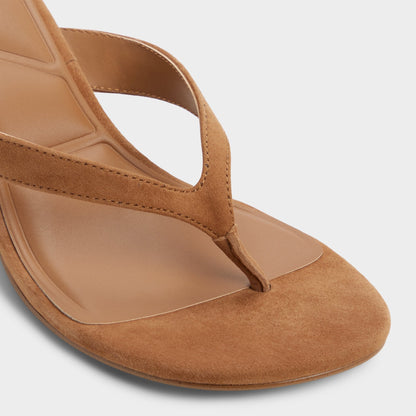 Jump in Medium Brown - Heeled flip flop, Kitten heel | Aldo