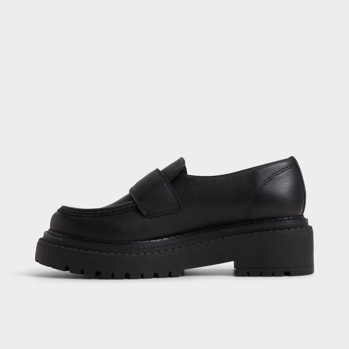 Miravella in Black - Loafer, Lug sole | Aldo