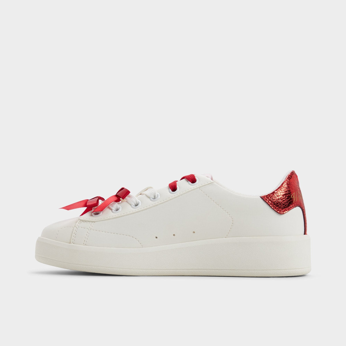 Lovesneaker in White - Sneaker, Jogger sole | Aldo