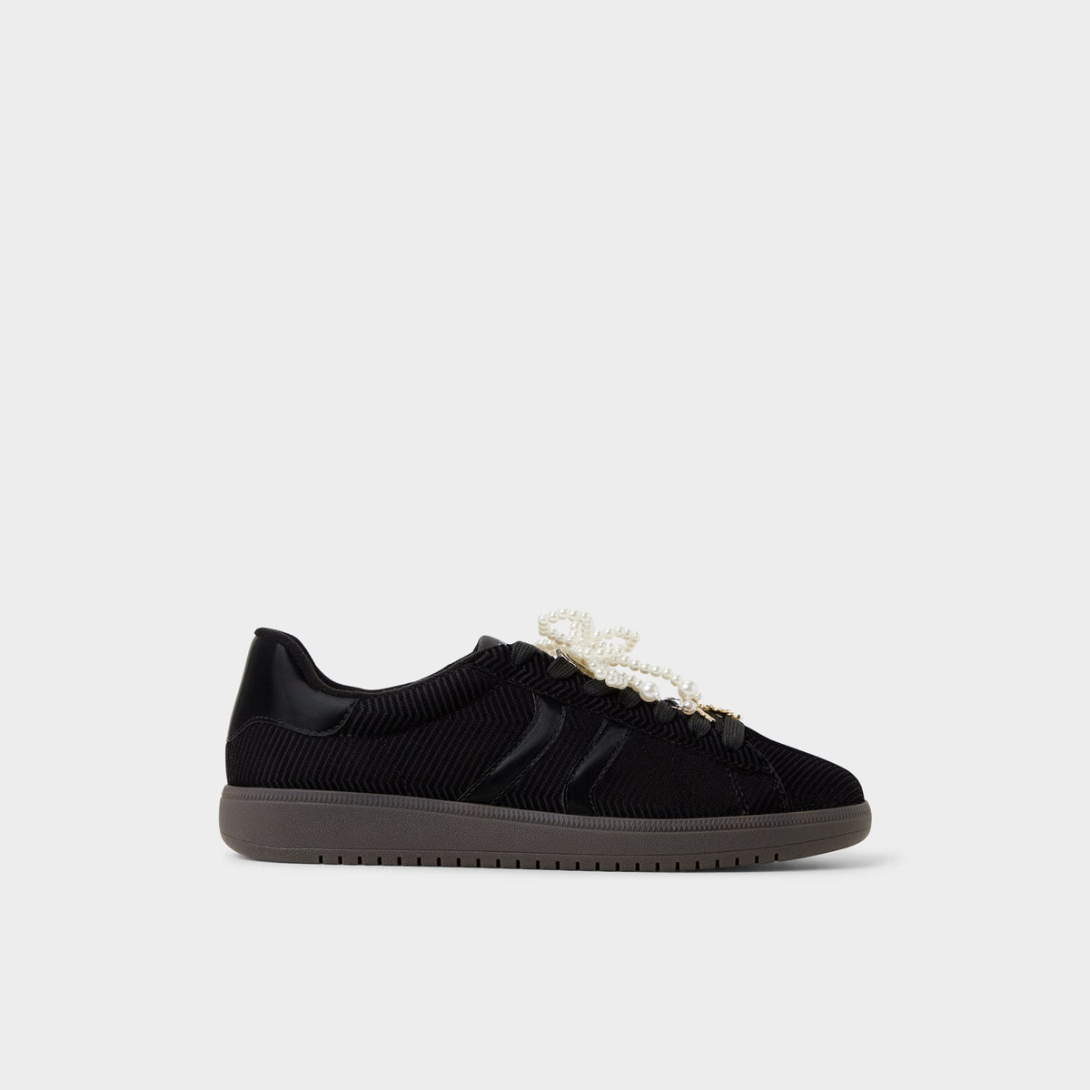 Chicsneaker2 in Black Black - Low top sneaker, Cup sole | Aldo