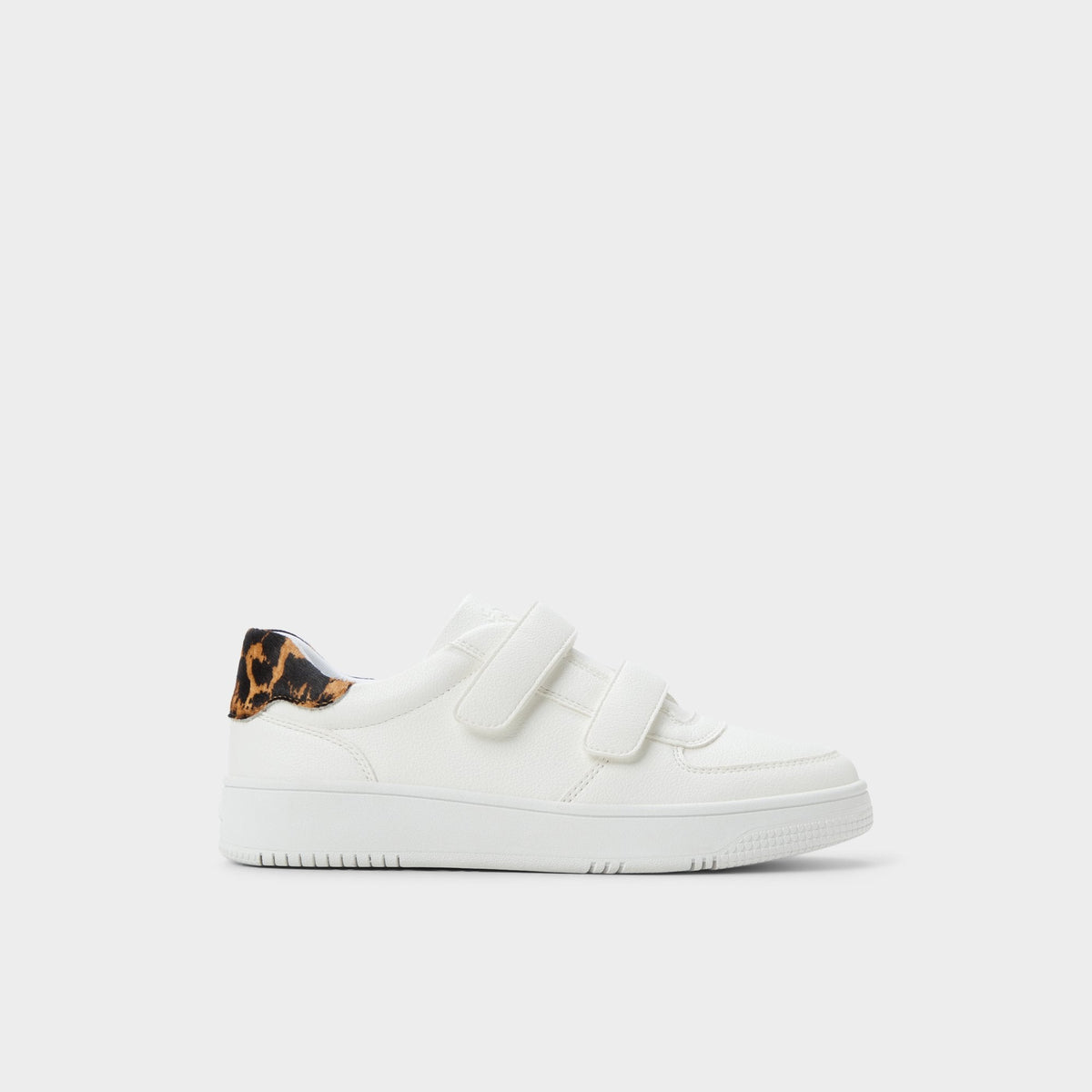 24-7kicks White Combo Women's Low top sneakers - Jogger sneaker, Platform | Aldo