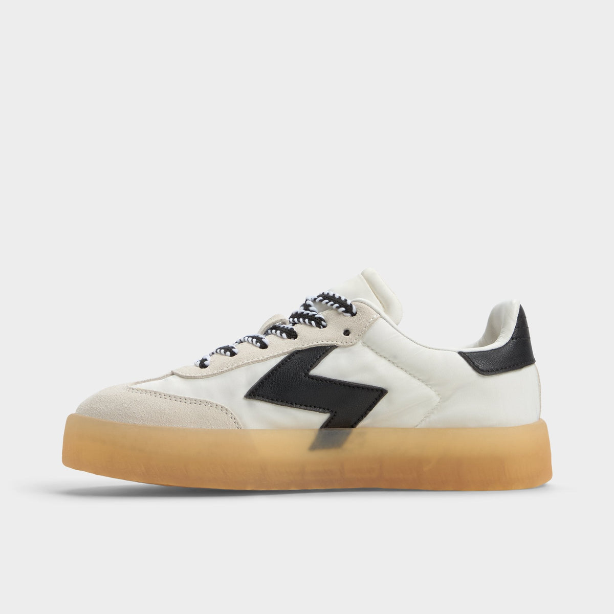 Retrostep White/Black Women's Low top sneakers - Low top sneaker, Jogger sole | Aldo