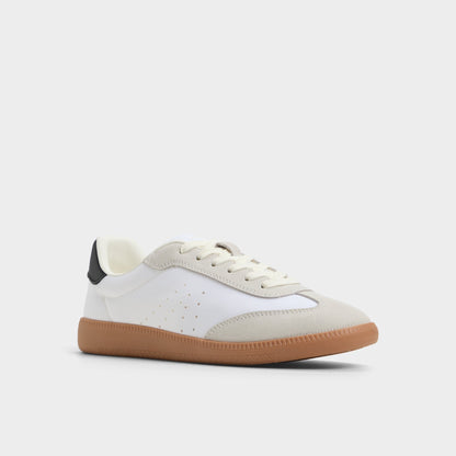 Clubstyle White/Black Women's Low top sneakers - Jogger sneaker, Jogger sole | Aldo