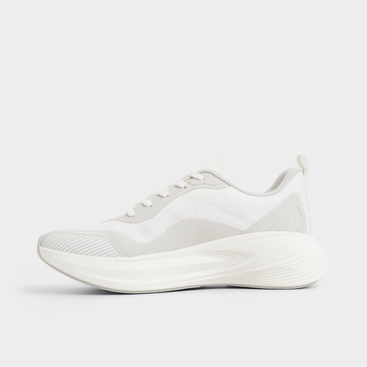 Pillowstep White Women's Low top sneakers - Sneaker, Jogger sole | Aldo