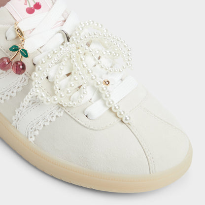 Sweetthing White/Bone Women's Low top sneakers - Low top sneaker, Cup sole | Aldo