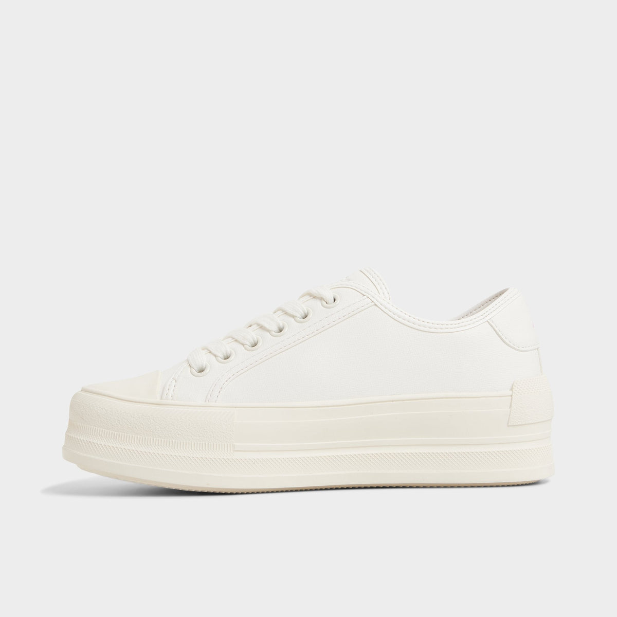 Rayes White/Multi Women's Low top sneakers - Sneaker, Platform | Aldo