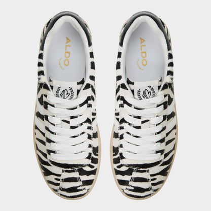 Chicsneaker White/Black Women's Aldo Sport Club - Low top sneaker, Cup sole | Aldo