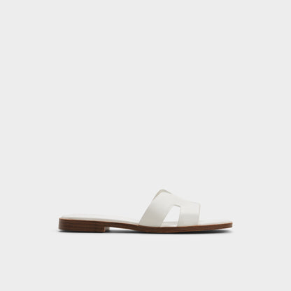 Itsandalb in White - Slide sandal | Aldo