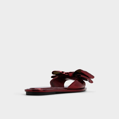 Bowetta in Medium Red - Slide sandal | Aldo