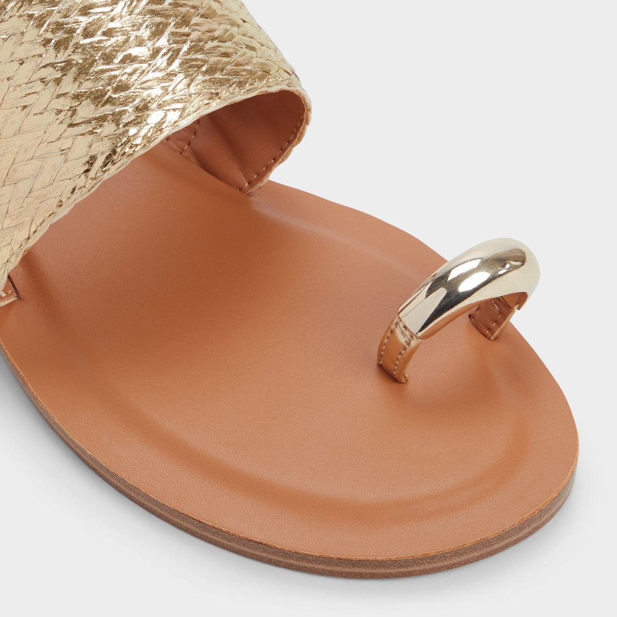 Beachwalk Gold Women's Iridescent metallics - Slide sandal | Aldo