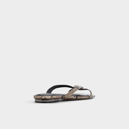 Iliria White/Black Women's Flats - Slide sandal | Aldo