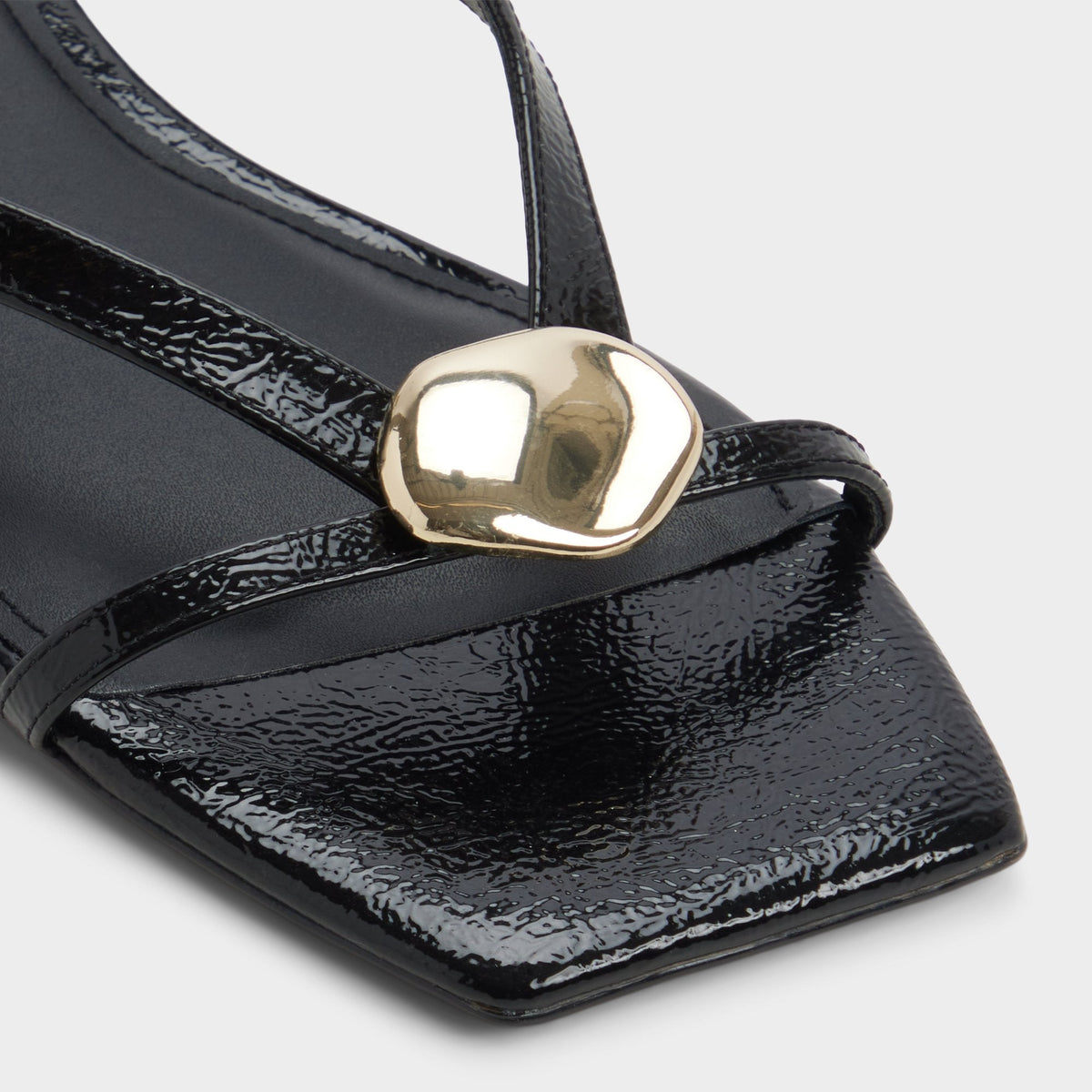 Iliria Black Women's Flats - Slide sandal | Aldo