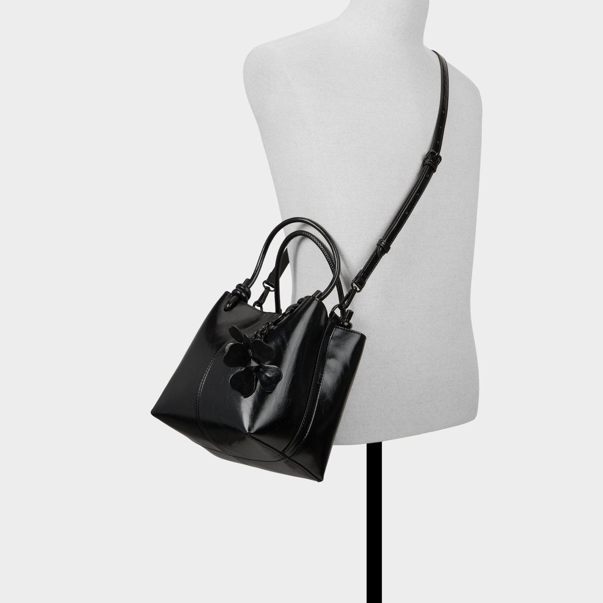 Evililyaa in Black Black - Satchel bag | Aldo