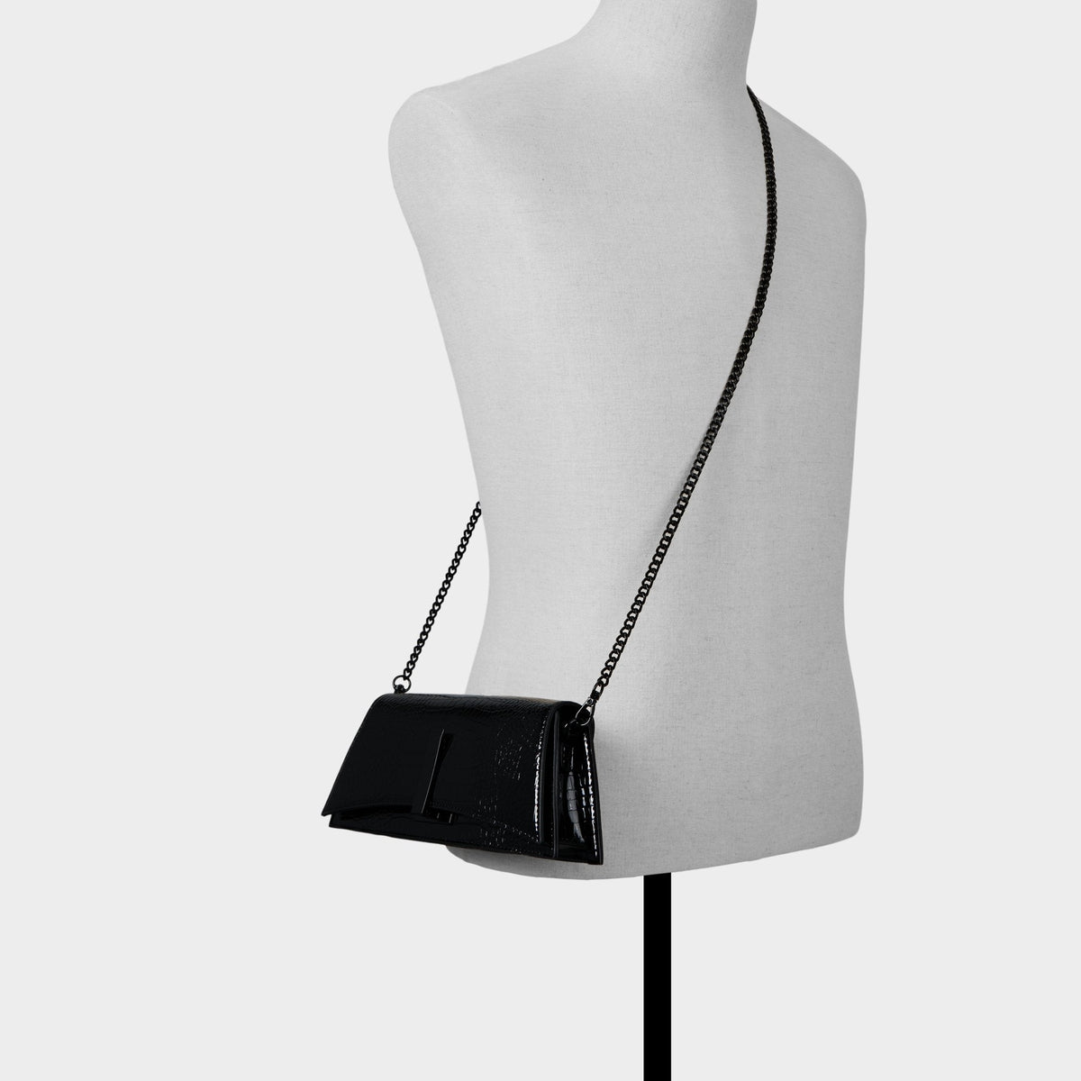 Mmychaelaa in Black - Clutch | Aldo