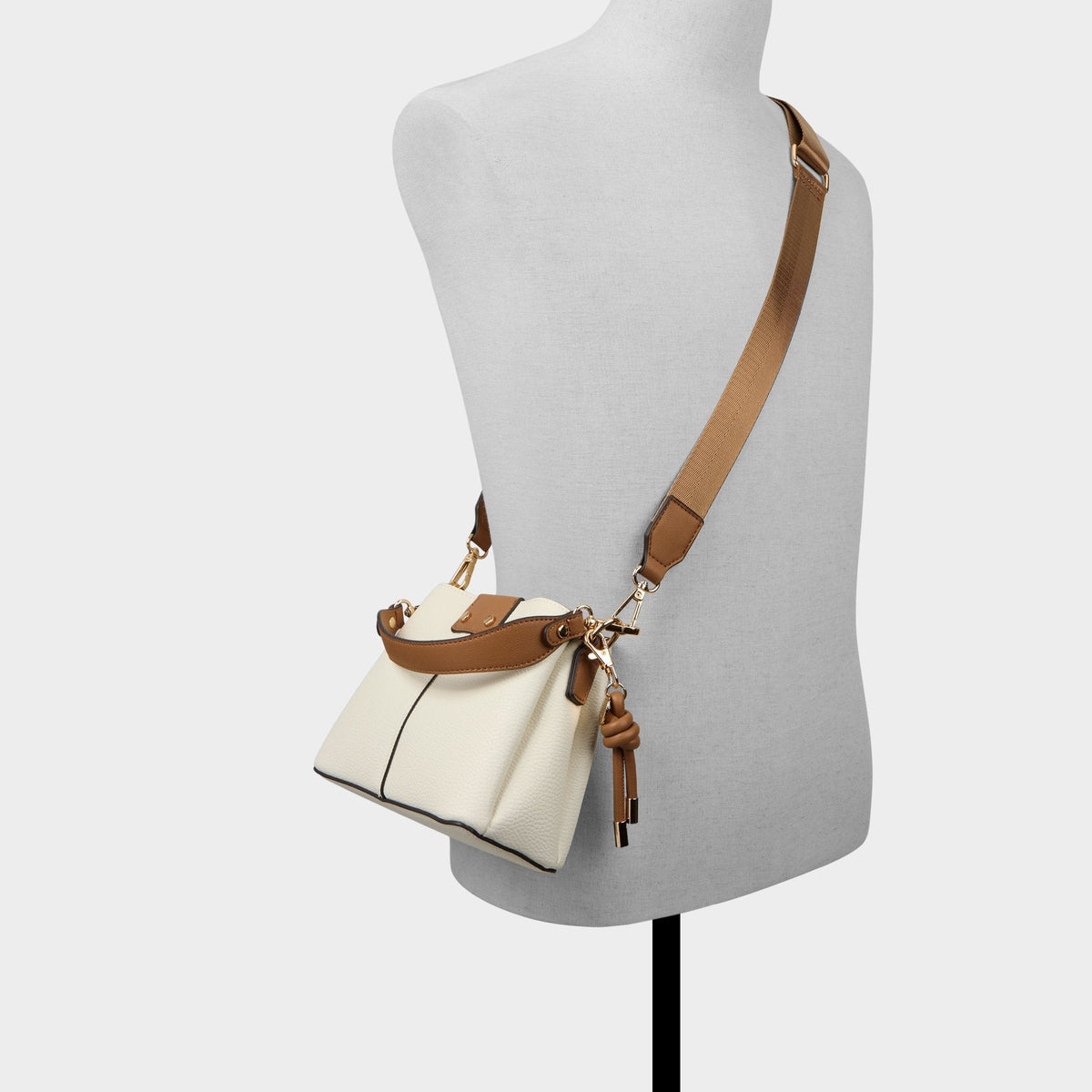 Sloaniee in Tan Multi - Crossbody bag | Aldo