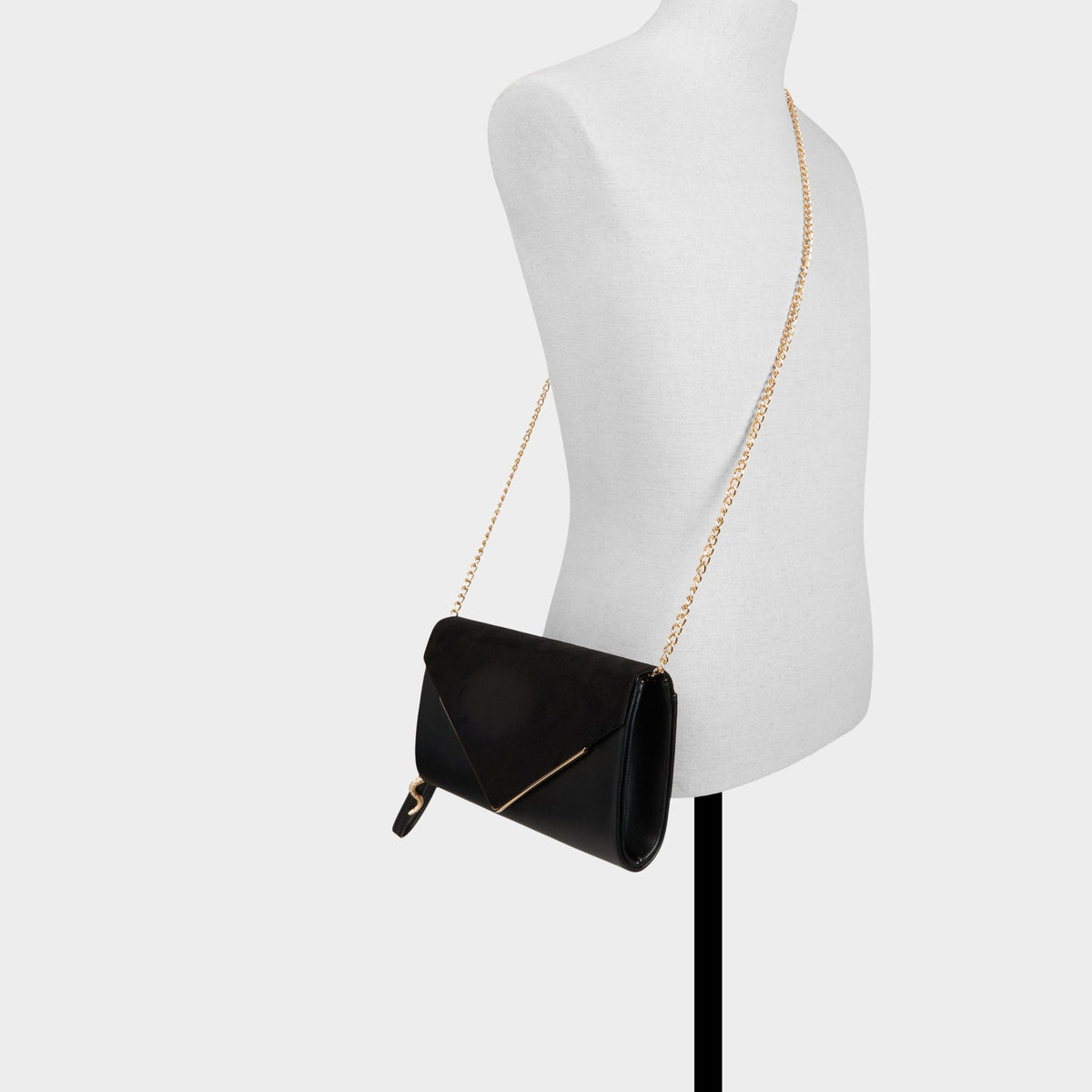 Serpantee in Black - Clutch | Aldo