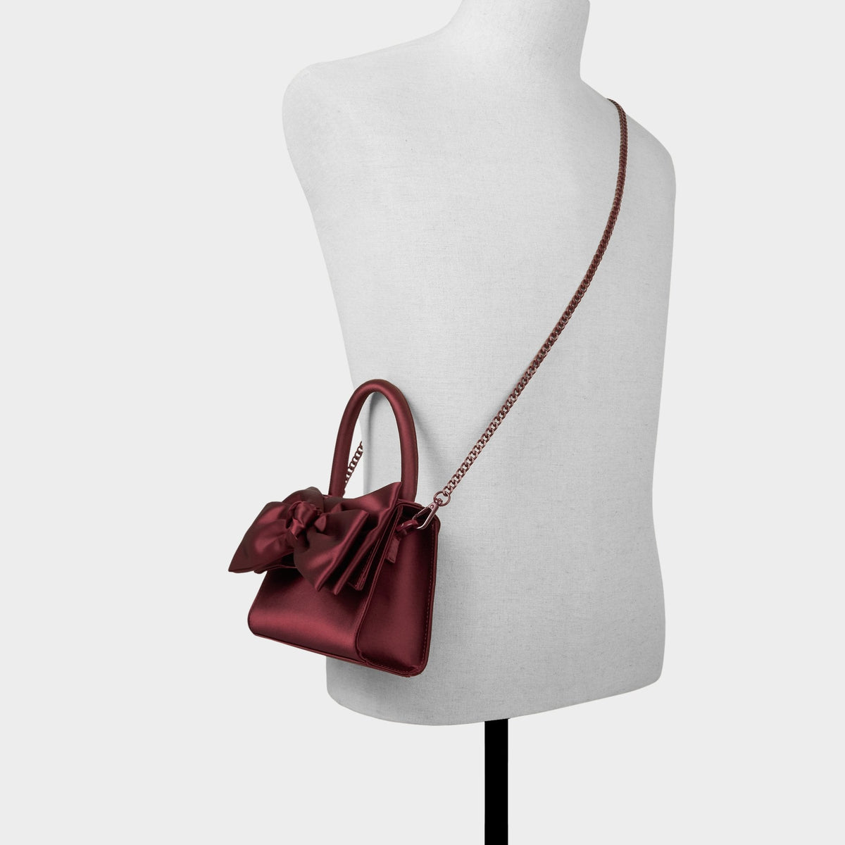 Decadencee in Dark Red - Top handle bag | Aldo
