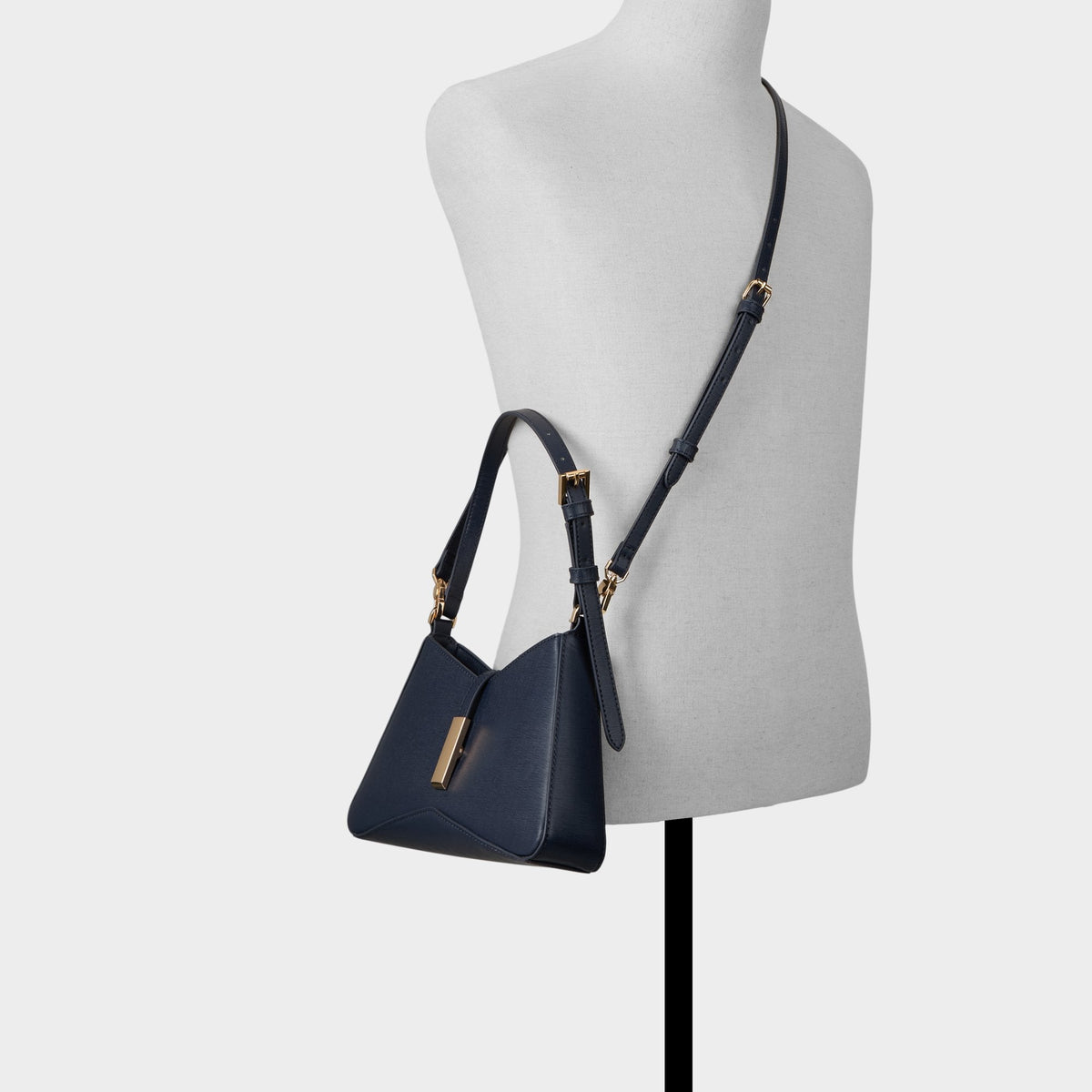 Juliettaa in Navy - Shoulder bag | Aldo