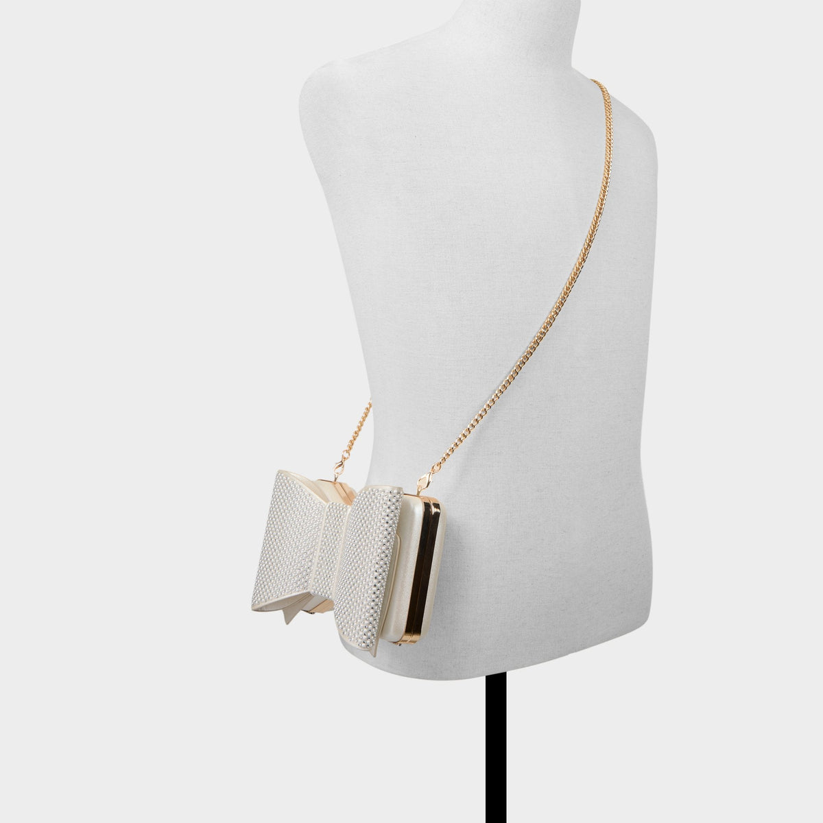 Dressboww in White Overflow -  | Aldo