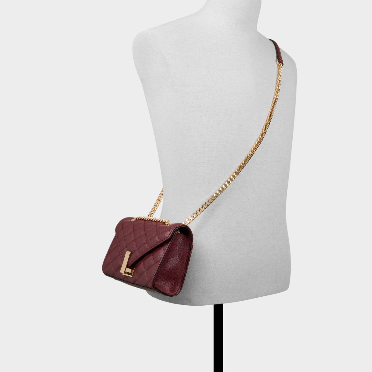Chelsyyx in Bordo - Crossbody bag | Aldo