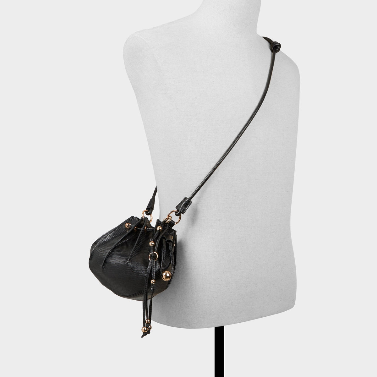 Zovellee in Black - Crossbody bag | Aldo