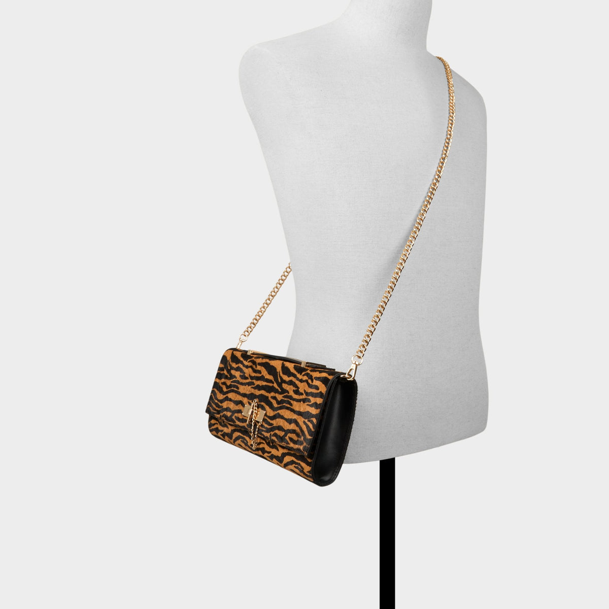 Rouxx in Open Brown - Clutch | Aldo