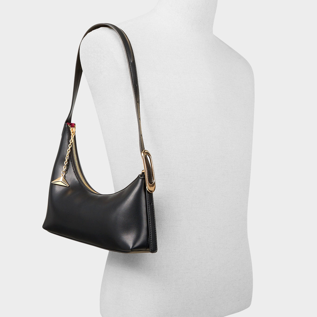 Timberlyy in Black - Shoulder bag | Aldo