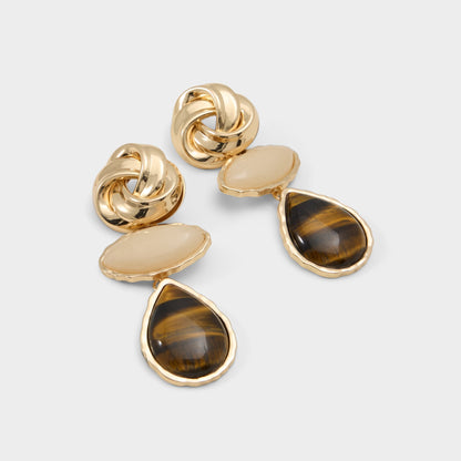Sunara in Gold - Chandelier earrings | Aldo